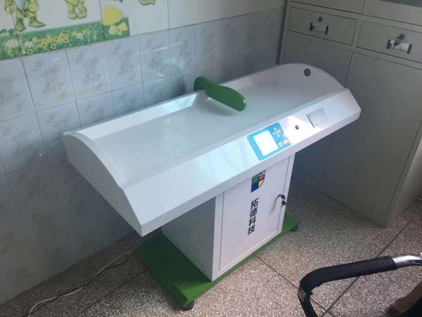 在线欧美精品一区二区三区科技TD係列兒（ér）童體檢係統工作站安裝培訓完畢